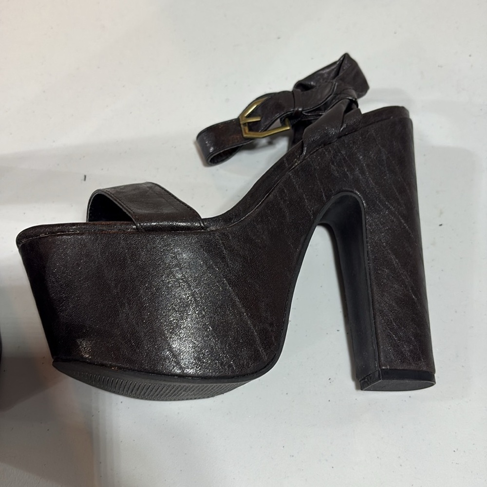 NIB Platform Heels - Picture 3 of 3